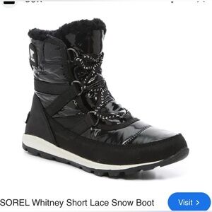 Sorel Whitney Short Laced snow boots size 6